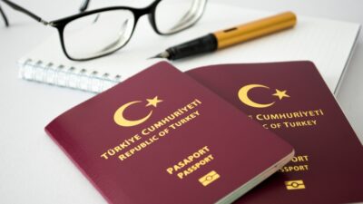 Türkiye’de pasaport almak, yurt dışındaki Türk temsilciliklerine kıyasla giderek daha